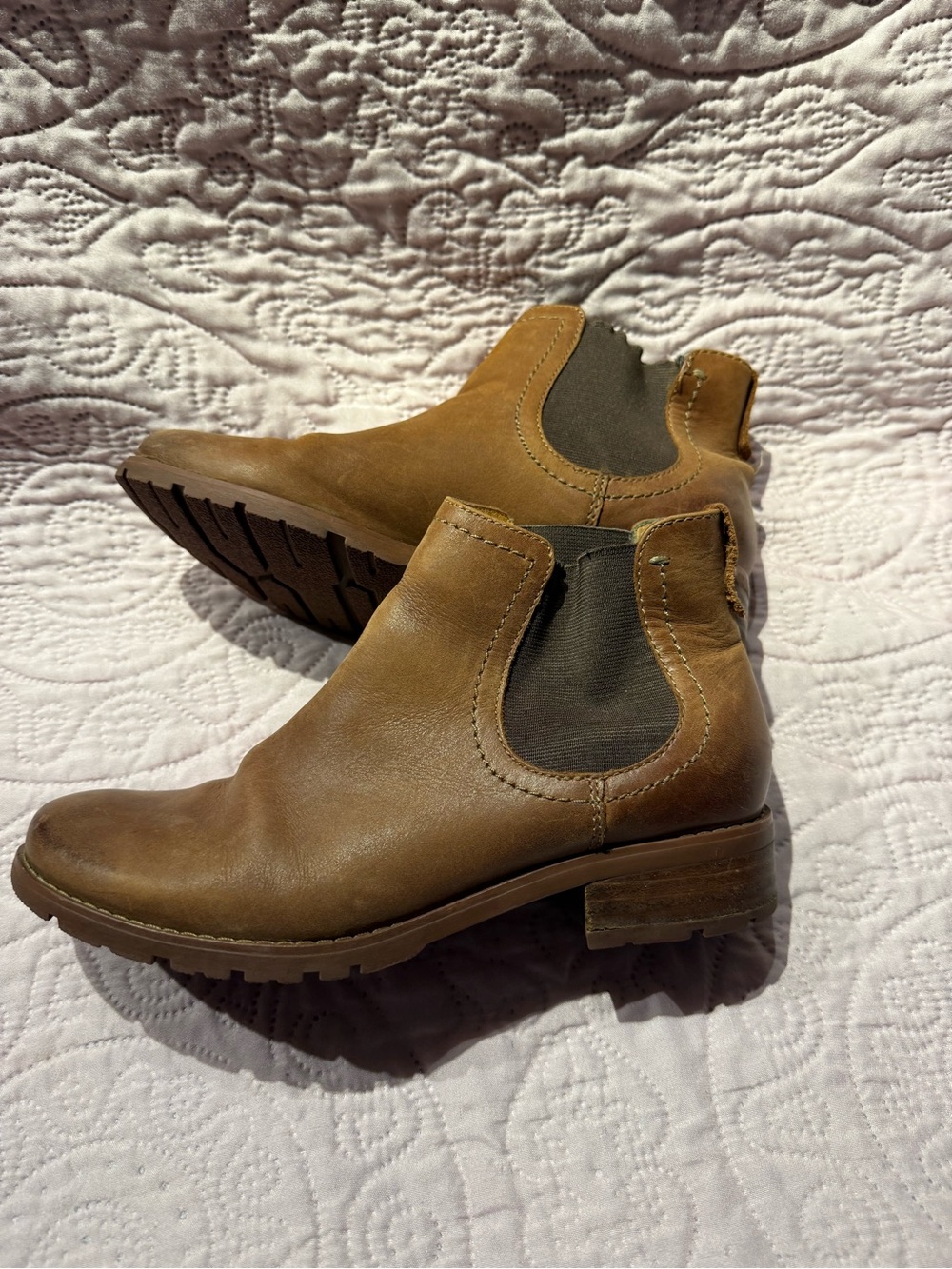 Women’s Chelsea Boot - Brown Leather size 7